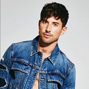 Meet your Posher, Nick